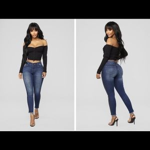 Fashion Nova High Rise Jeans- new!